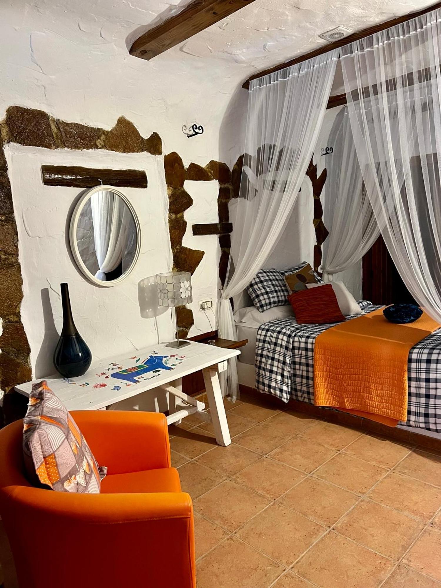Cuevas de la Paz - Cave House Holidays Los Carriones Habitación foto